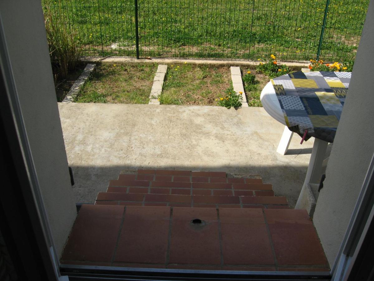 Apartament Lumineux Agreable T2 De 32M2 La Londe-les-Maures Zewnętrze zdjęcie